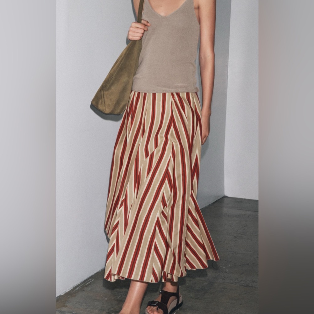 Zara Red and Cream Striped Skirt